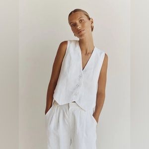 White linen vest from DISSH